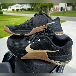 Nike Metcon 9s (Mens: 9)